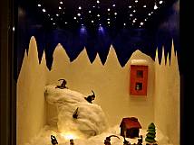 Wichtel haben Spass im Schnee - Adventsfenster 2017