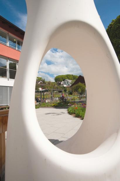 Skulptur beim Altersheim Foto: APH